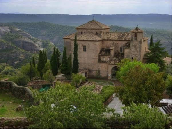 Hotel Santa Maria De Alquezar Luaran gambar